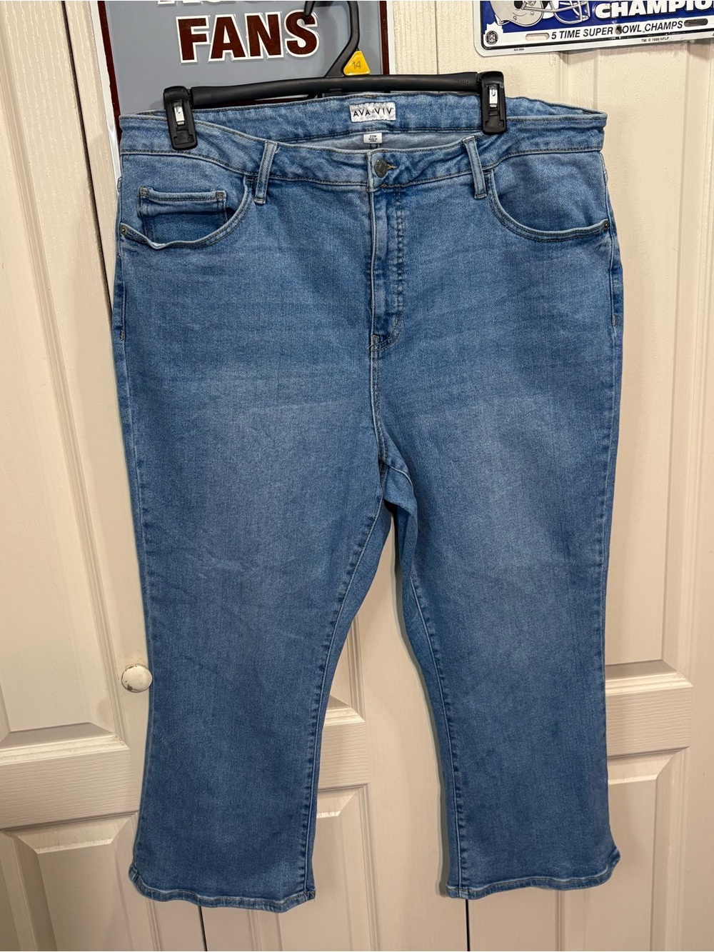 AVA VIV Light Blue Women's Straight-Leg Jeans